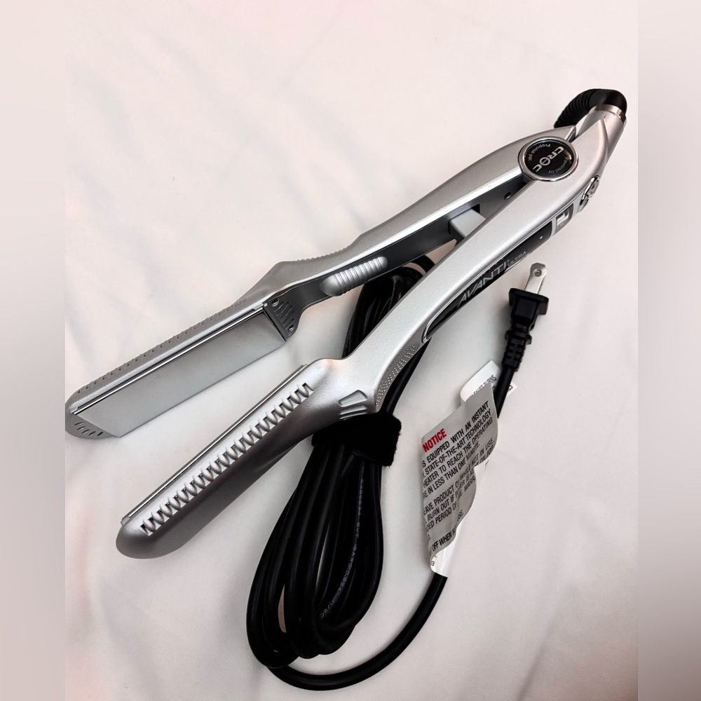 Flat iron
